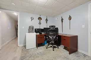 87 Messenger St, Plainville, MA 02762 - Photo 28