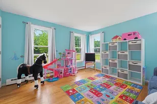 87 Messenger St, Plainville, MA 02762 - Photo 18