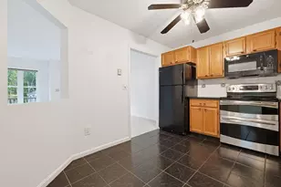 201 Treasure Island Rd, Webster, MA 01570 - Photo 10