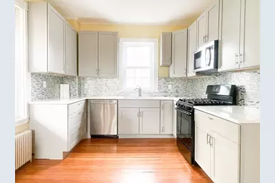 381 Centre St #2, Boston, MA 02130 - Photo 2
