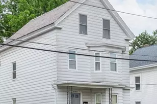 21 Myrtle St, Lowell, MA 01850 - Photo 4