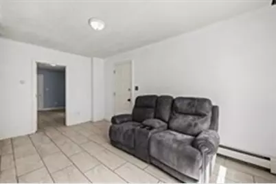 30 Orange St, Fall River, MA 02720 - Photo 10