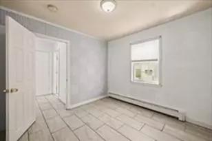 30 Orange St, Fall River, MA 02720 - Photo 14