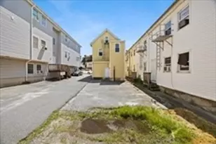 30 Orange St, Fall River, MA 02720 - Photo 36