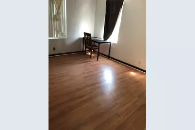 22 Home St, Worcester, MA 01609 - Photo 4