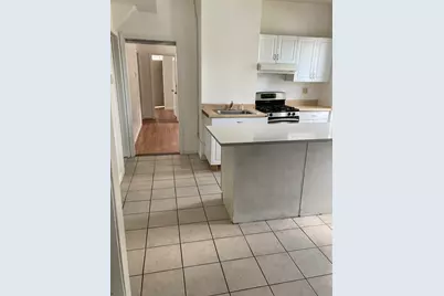 22 Home St, Worcester, MA 01609 - Photo 10