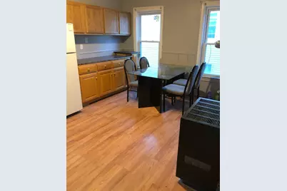21 Dix St, Worcester, MA 01609 - Photo 12