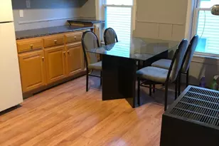 21 Dix St, Worcester, MA 01609 - Photo 12