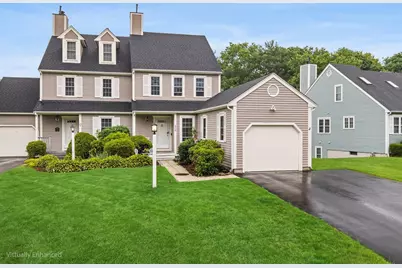 45 Cliff Dr #B, Taunton, MA 02780 - Photo 1