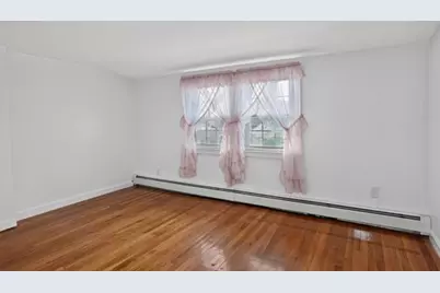 2 Frances Rd, Burlington, MA 01803 - Photo 20