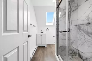 204 Eastern Ave, Lynn, MA 01902 - Photo 12