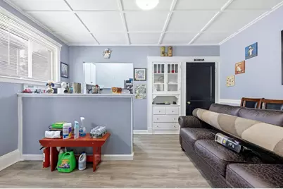 204 Eastern Avenue, Lynn, MA 01902 - Photo 28