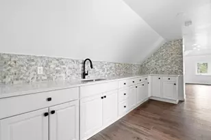 204 Eastern Ave, Lynn, MA 01902 - Photo 34