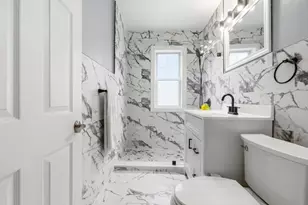 204 Eastern Ave, Lynn, MA 01902 - Photo 10