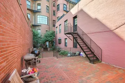 230 Beacon Street #B7, Boston, MA 02116 - Photo 16