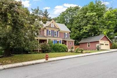 192 Wentworth Ave, Lowell, MA 01852 - Photo 2