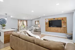 91 Bunker Hill Pkwy, West Boylston, MA 01583 - Photo 8