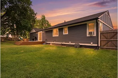91 Bunkerhill Pkwy, West Boylston, MA 01583 - Photo 36