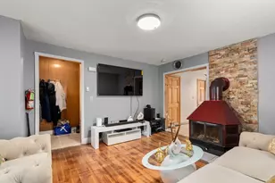24 Hathaway St, Lynn, MA 01905 - Photo 2