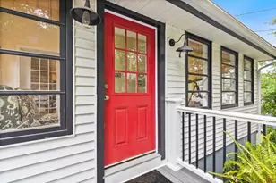 7 Intervale St, Woburn, MA 01801 - Photo 2