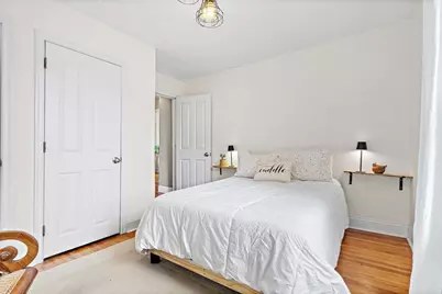 7 Intervale St, Woburn, MA 01801 - Photo 32