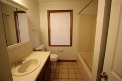 132 Tyngsboro Road #5, Chelmsford, MA 01863 - Photo 4