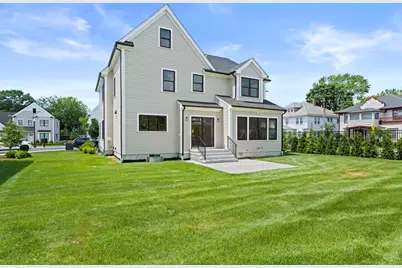 712 Washington, Boston, MA 02135 - Photo 2