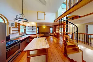 14 Main St, Shelburne, MA 01370 - Photo 22