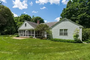 1196 Florence Rd, Northampton, MA 01062 - Photo 8