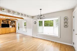 411 High St, Pembroke, MA 02359 - Photo 10