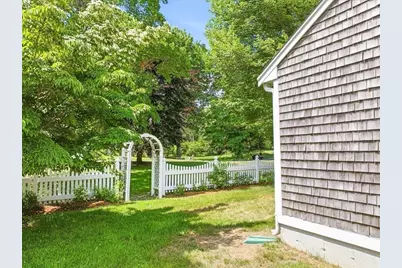411 High St, Pembroke, MA 02359 - Photo 38