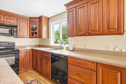 411 High St, Pembroke, MA 02359 - Photo 4
