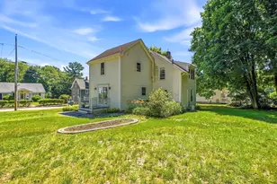 45 Highland St, Northbridge, MA 01588 - Photo 32