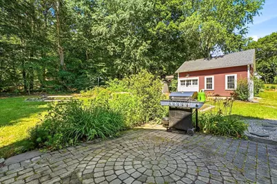 45 Highland St, Northbridge, MA 01588 - Photo 30