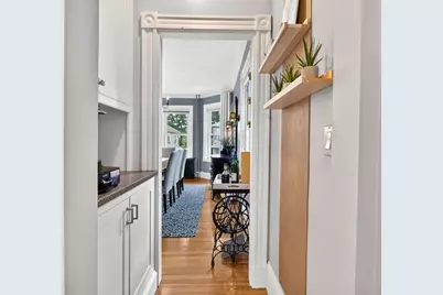 25 Weyanoke Street, Boston, MA 02124 - Photo 10