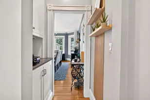 25 Weyanoke St, Boston, MA 02124 - Photo 10