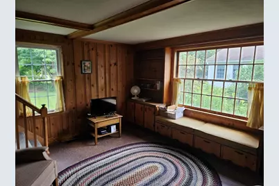 43 Summer St, Barre, MA 01005 - Photo 8