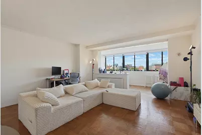 6 Whittier Pl #7B, Boston, MA 02114 - Photo 2
