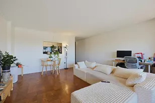 6 Whittier Pl, Boston, MA 02114 - Photo 4