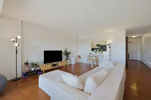 6 Whittier Pl, Boston, MA 02114 - Photo 6