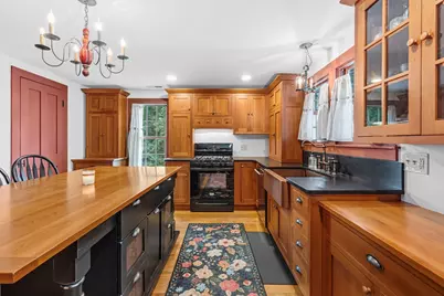 392 Greenfield Rd, Deerfield, MA 01342 - Photo 8