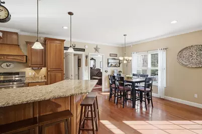 33 Park Ter, Dracut, MA 01826 - Photo 16