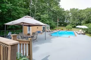 363 Liberty St, Braintree, MA 02184 - Photo 8