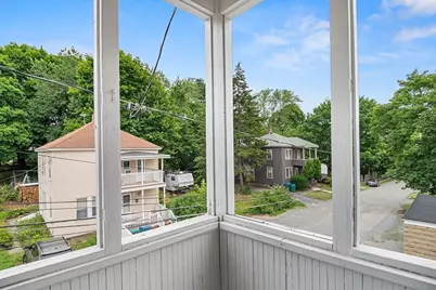 21 Oakland St, Fitchburg, MA 01420 - Photo 34