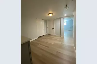 30 Beechmont St, Worcester, MA 01609 - Photo 14