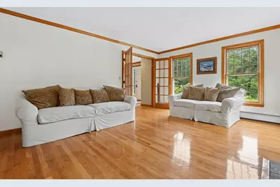 10 Sadler Road, Upton, MA 01568 - Photo 6