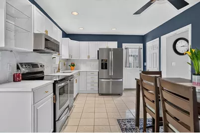 187 Stevens St, Marlborough, MA 01752 - Photo 4