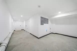 20 Wentworth St, Boston, MA 02124 - Photo 30