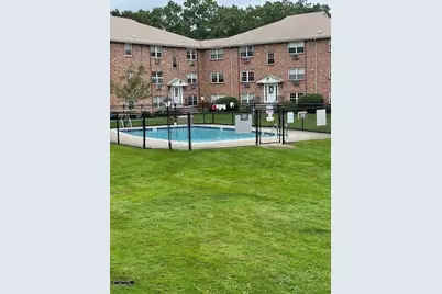 12 Colonial Village Dr #1, Arlington, MA 02474 - Photo 12
