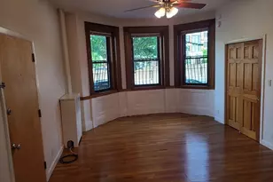 907 Beacon St, Boston, MA 02215 - Photo 2